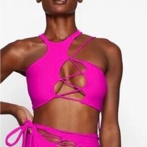 Skims Fuchsia crop Top
